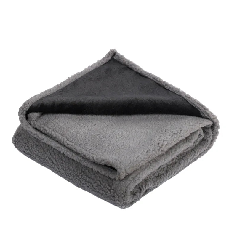 Soft Comfortable Warm Pet Sleeping Blanket Flannel Lambskin Dog Blanket Thicken  Waterproof Cats and Dogs Mat Dog Accessories